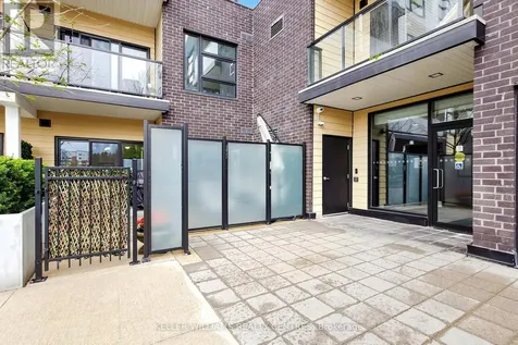 555 William Graham Drive Aurora ON L4G 3H9