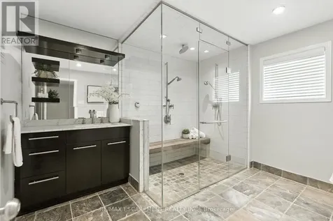 115 Pioneer Lane Blue Mountains ON L9Y 0M6