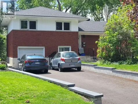 2748 Moncton Road Ottawa ON K2B 7W1