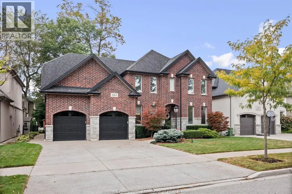 1265 Maple Lasalle ON N9J 3Y6