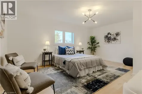 37 Barnes Avenue Brantford ON N3R 4Y9