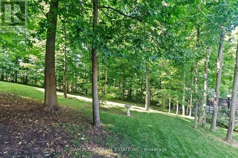 10140 Pineview Trail Milton ON L0P 1B0