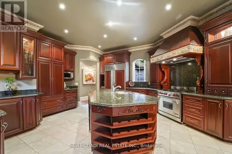 10140 Pineview Trail Milton ON L0P 1B0