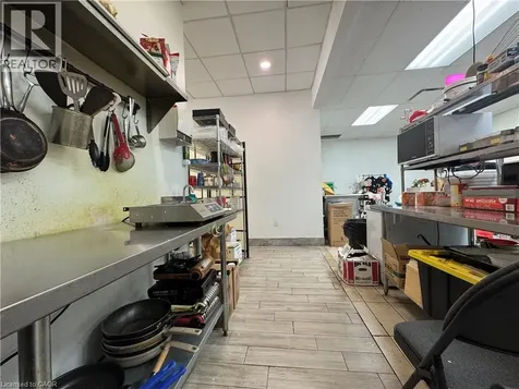 1050 Paramount Drive Stoney Creek ON L8J 1P8