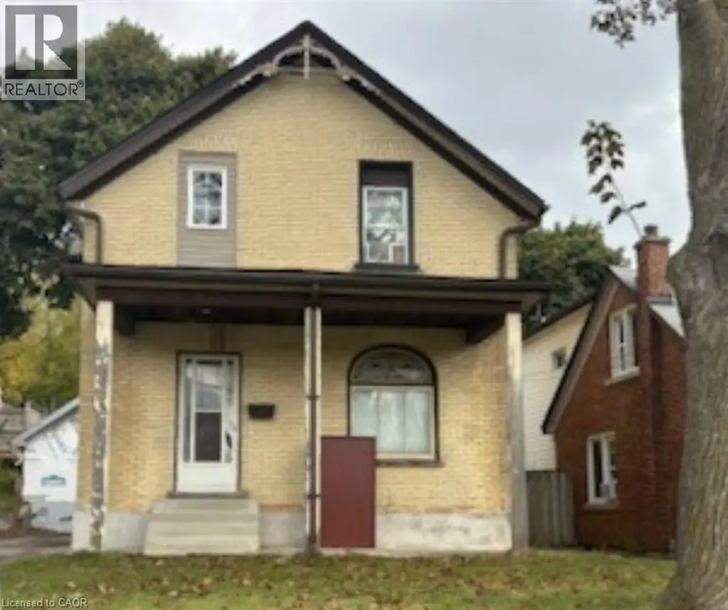 138 Courtland Avenue East Kitchener ON N2G 2V1
