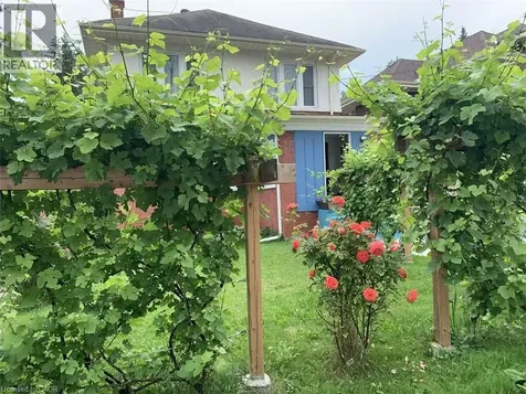 4322 Bampfield Street Niagara Falls ON L2E 1G8