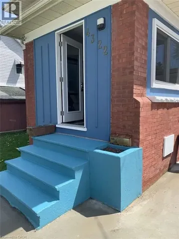 4322 Bampfield Street Niagara Falls ON L2E 1G8
