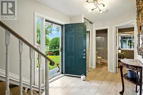 24 Laguna Parkway Ramara ON L0K 1B0