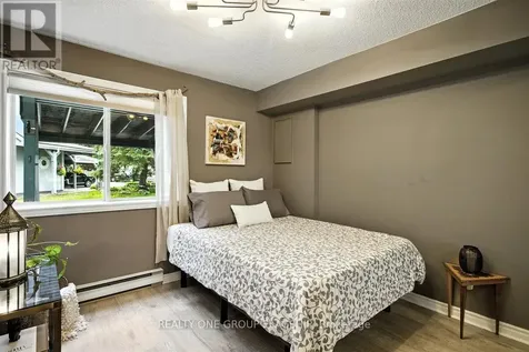 24 Laguna Parkway Ramara ON L0K 1B0