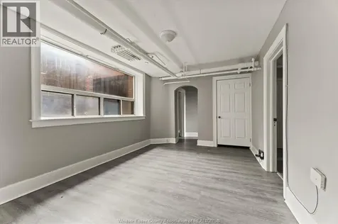 581 Cataraqui Street Windsor ON N9A 3P2