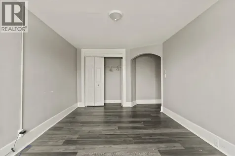 581 Cataraqui Street Windsor ON N9A 3P2