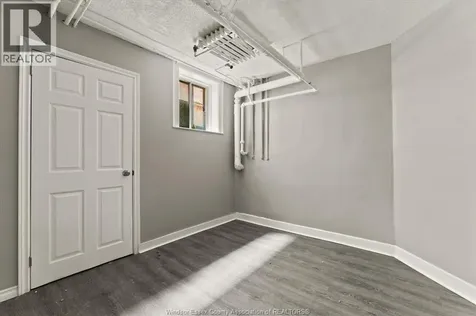 581 Cataraqui Street Windsor ON N9A 3P2