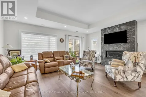 163 Longpre Street Ottawa ON K1L 7J5