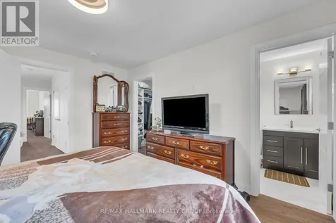 163 Longpre Street Ottawa ON K1L 7J5