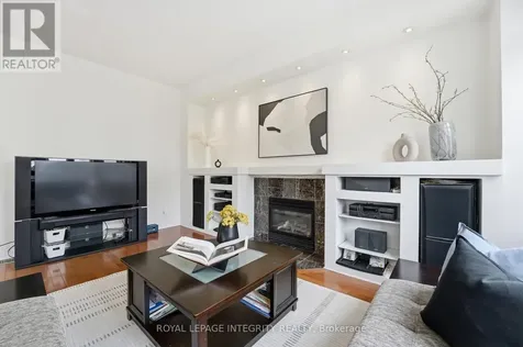 46 Catterick Crescent Ottawa ON K2K 3M6