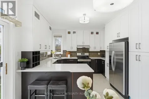 46 Catterick Crescent Ottawa ON K2K 3M6