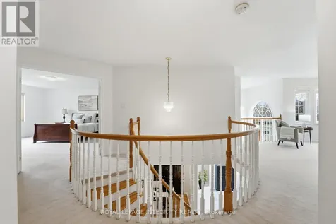 46 Catterick Crescent Ottawa ON K2K 3M6
