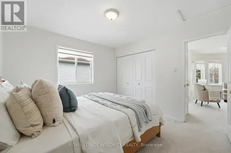 46 Catterick Crescent Ottawa ON K2K 3M6