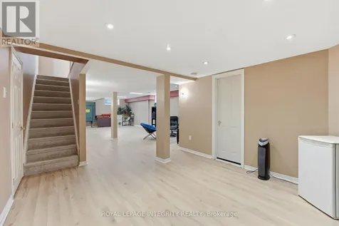 46 Catterick Crescent Ottawa ON K2K 3M6