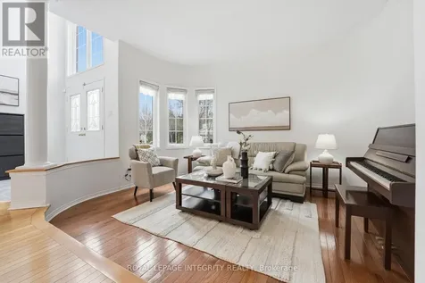 46 Catterick Crescent Ottawa ON K2K 3M6
