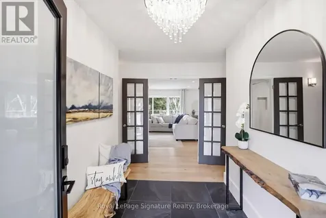 98 Moore Crescent Blue Mountains ON N0H 2P0