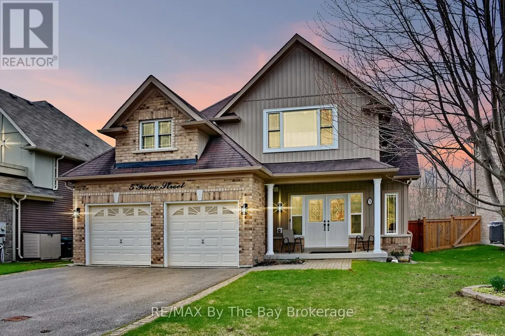 5 Falvo Street Wasaga Beach ON L9Z 1J6