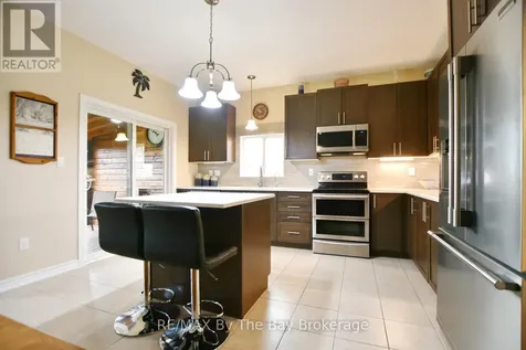 5 Falvo Street Wasaga Beach ON L9Z 1J6