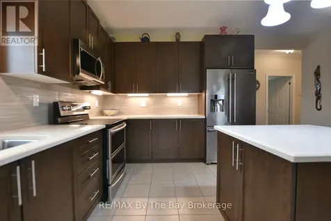 5 Falvo Street Wasaga Beach ON L9Z 1J6