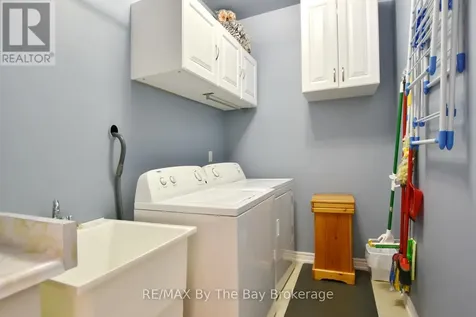 5 Falvo Street Wasaga Beach ON L9Z 1J6
