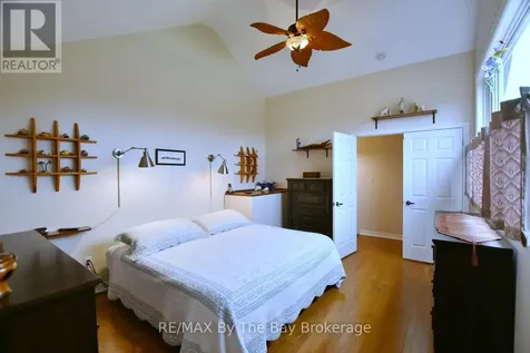5 Falvo Street Wasaga Beach ON L9Z 1J6