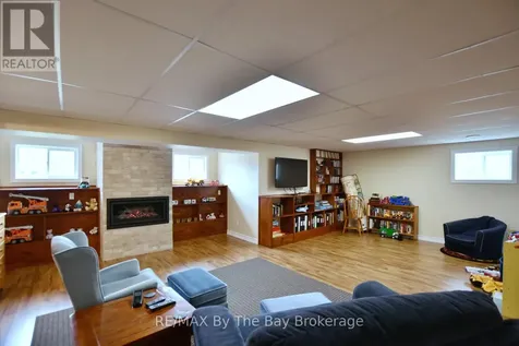 5 Falvo Street Wasaga Beach ON L9Z 1J6