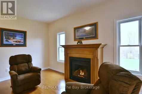 5 Falvo Street Wasaga Beach ON L9Z 1J6