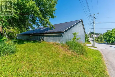 140 & 145 Wellington Street Grey Highlands ON N0C 1C0