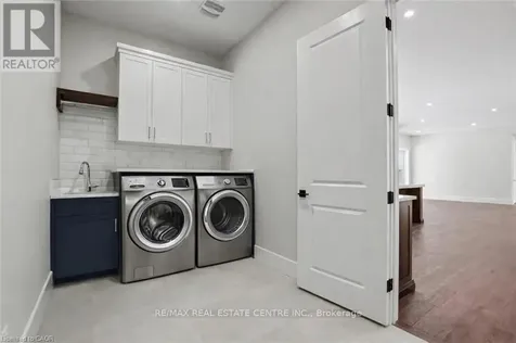 12 Albert Street Wellesley ON N0B 2M0