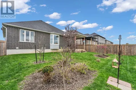18 Crocus Avenue Tillsonburg ON N4G 5S9
