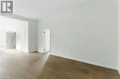 684 Beach Boulevard Hamilton ON L8H 6Y4