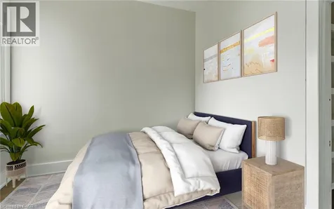 684 Beach Boulevard Hamilton ON L8H 6Y4