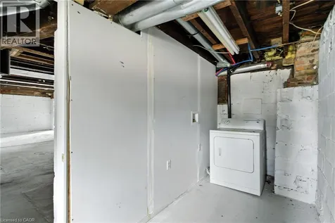 684 Beach Boulevard Hamilton ON L8H 6Y4
