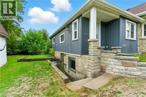 684 Beach Boulevard Hamilton ON L8H 6Y4