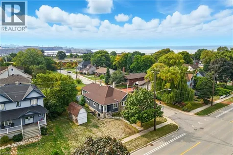 684 Beach Boulevard Hamilton ON L8H 6Y4