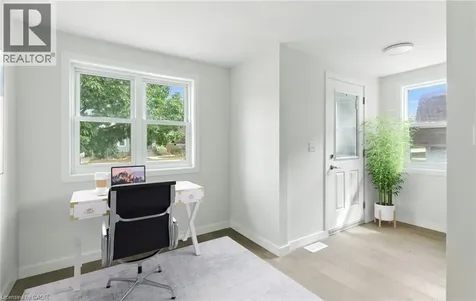 684 Beach Boulevard Hamilton ON L8H 6Y4