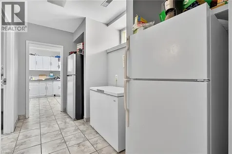 43 Dupont Street East Waterloo ON N2J 2G8