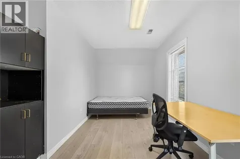 43 Dupont Street East Waterloo ON N2J 2G8