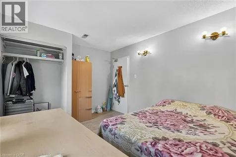 43 Dupont Street East Waterloo ON N2J 2G8