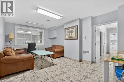 43 Dupont Street East Waterloo ON N2J 2G8