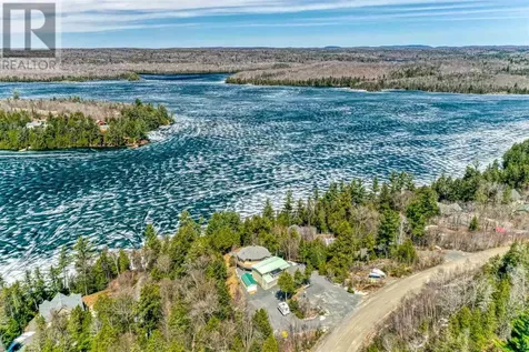 8 Evergreen Lane Elliot Lake ON P5A 2S9