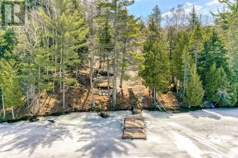 8 Evergreen Lane Elliot Lake ON P5A 2S9