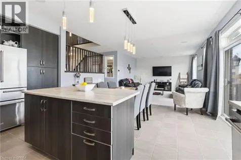 14 Turnbull Drive Brantford ON N3T 0K4