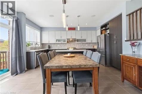 14 Turnbull Drive Brantford ON N3T 0K4