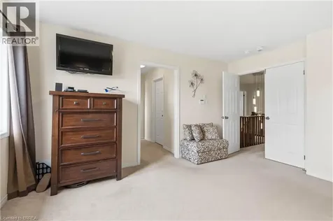 14 Turnbull Drive Brantford ON N3T 0K4